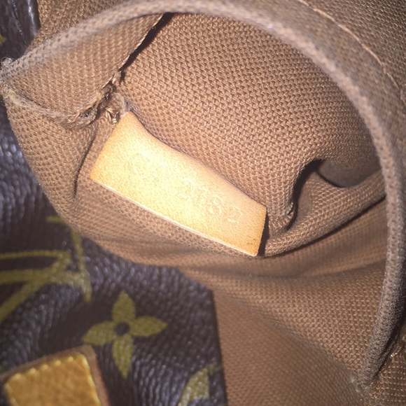 Louis Vuitton Sully MM - Picture 4 of 9